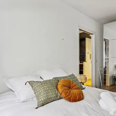 Invalides & Tour Eiffel - 1br - Cityapartmentstay Apartment *
